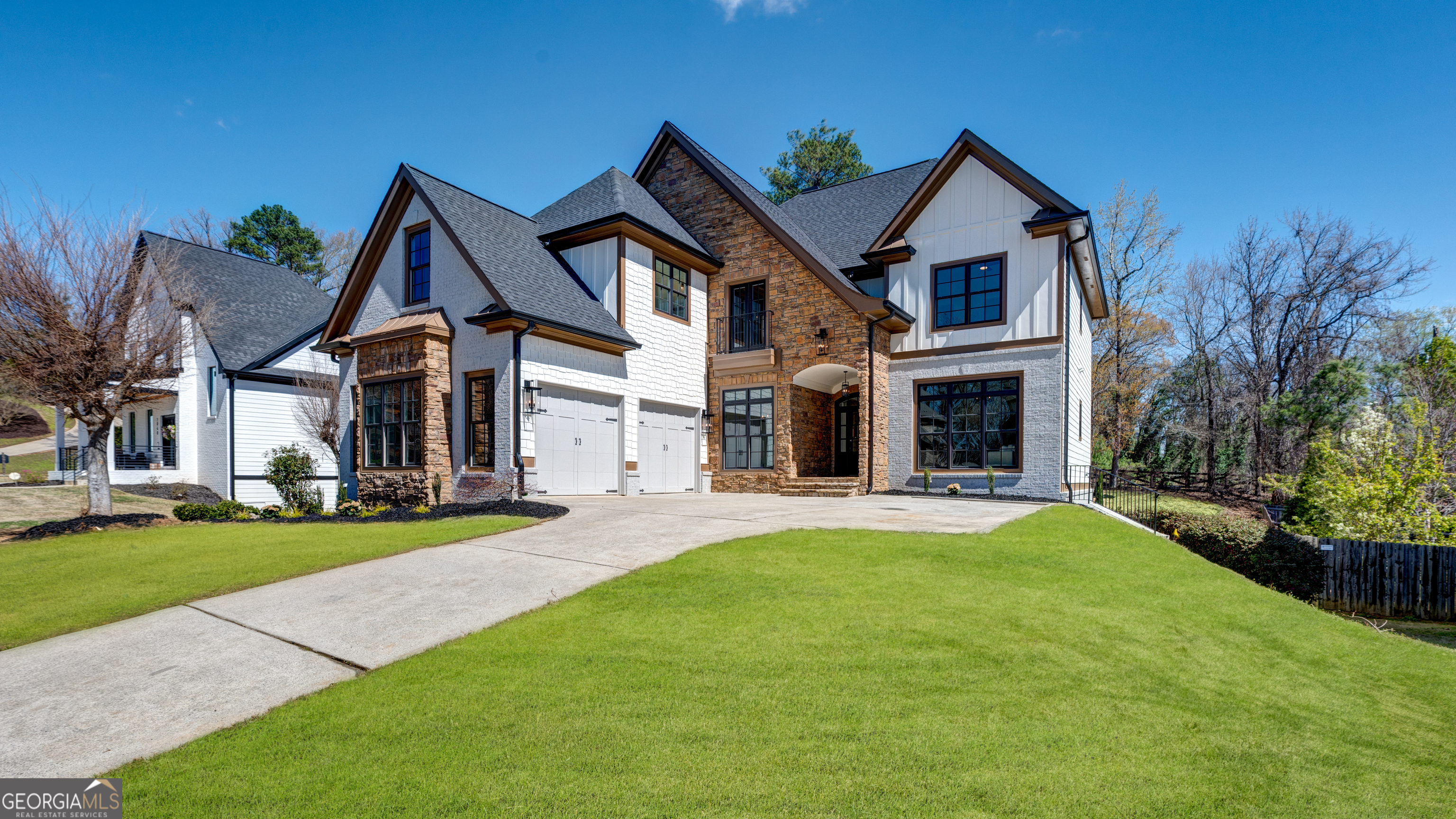 1022 Highland Village Trail