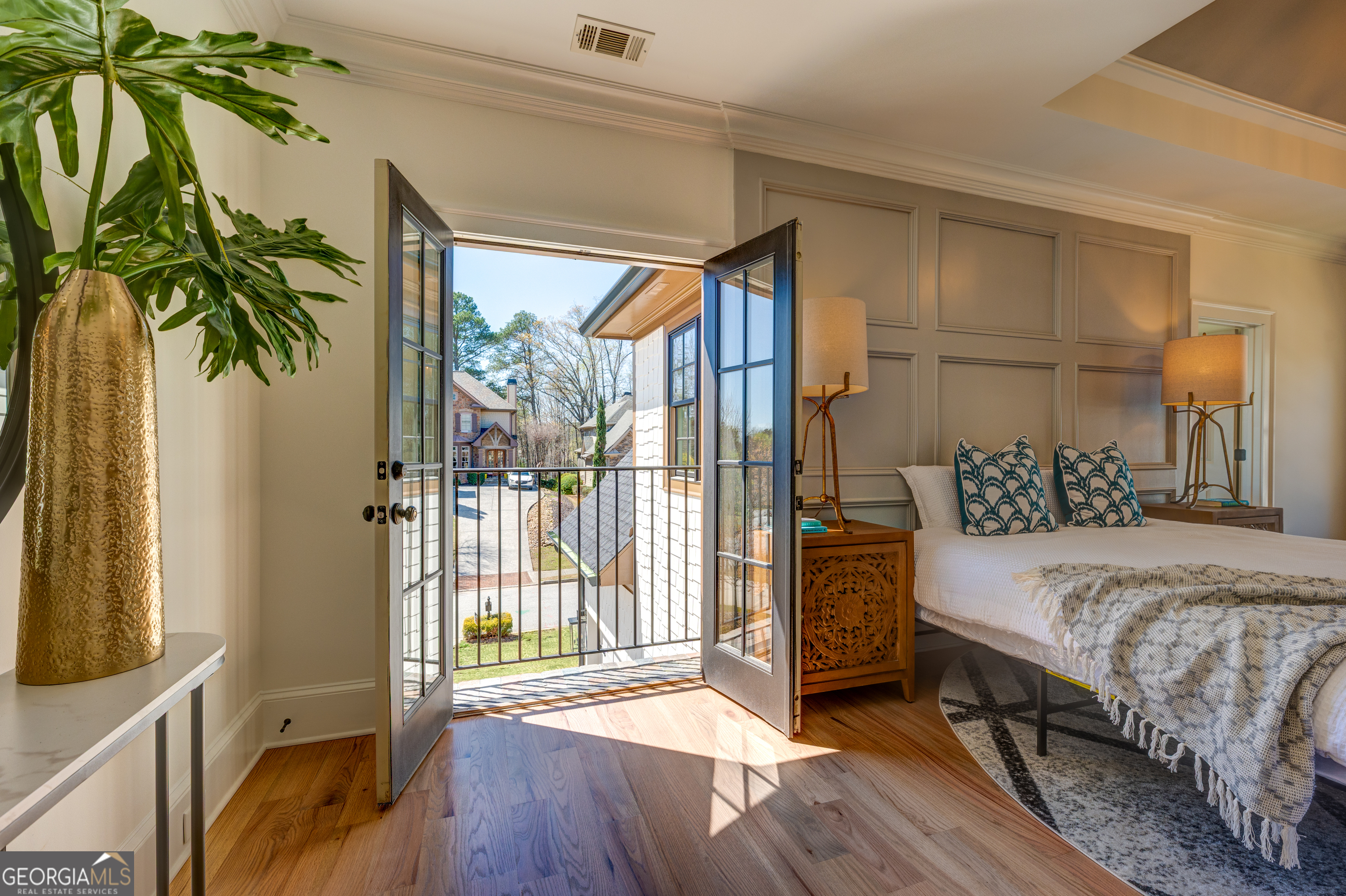 1022 Highland Village Trail