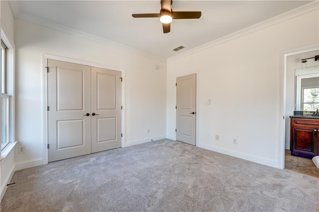 1022 Highland Village Trail