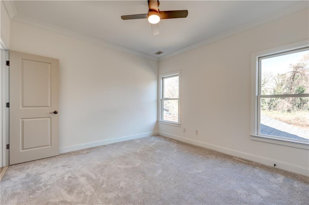 1022 Highland Village Trail