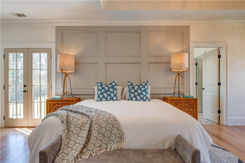 1022 Highland Village Trail