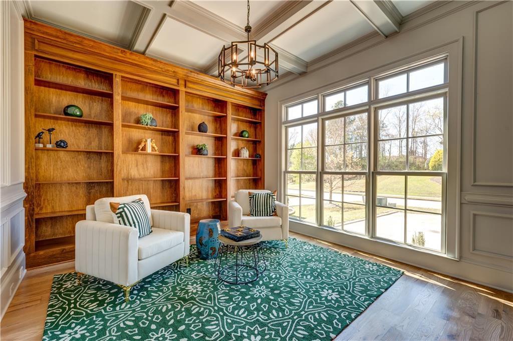 1022 Highland Village Trail