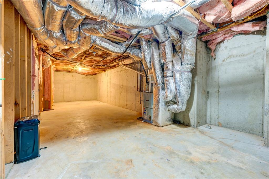 1049 Highland Village Trail