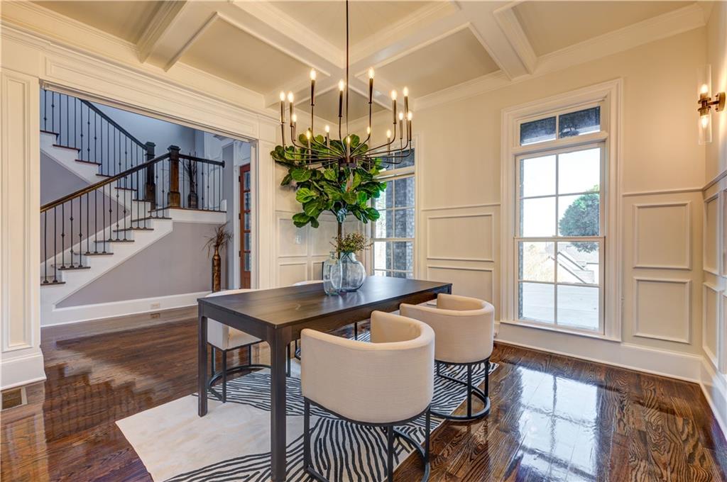 1049 Highland Village Trail