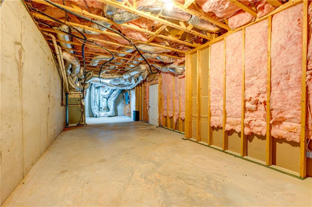 1049 Highland Village Trail