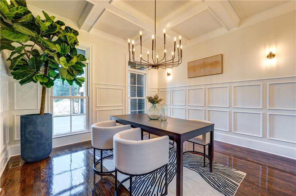 1049 Highland Village Trail