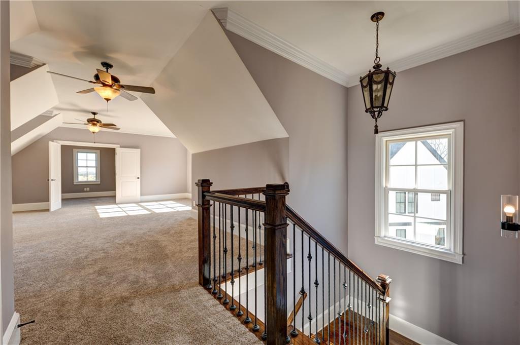 1049 Highland Village Trail