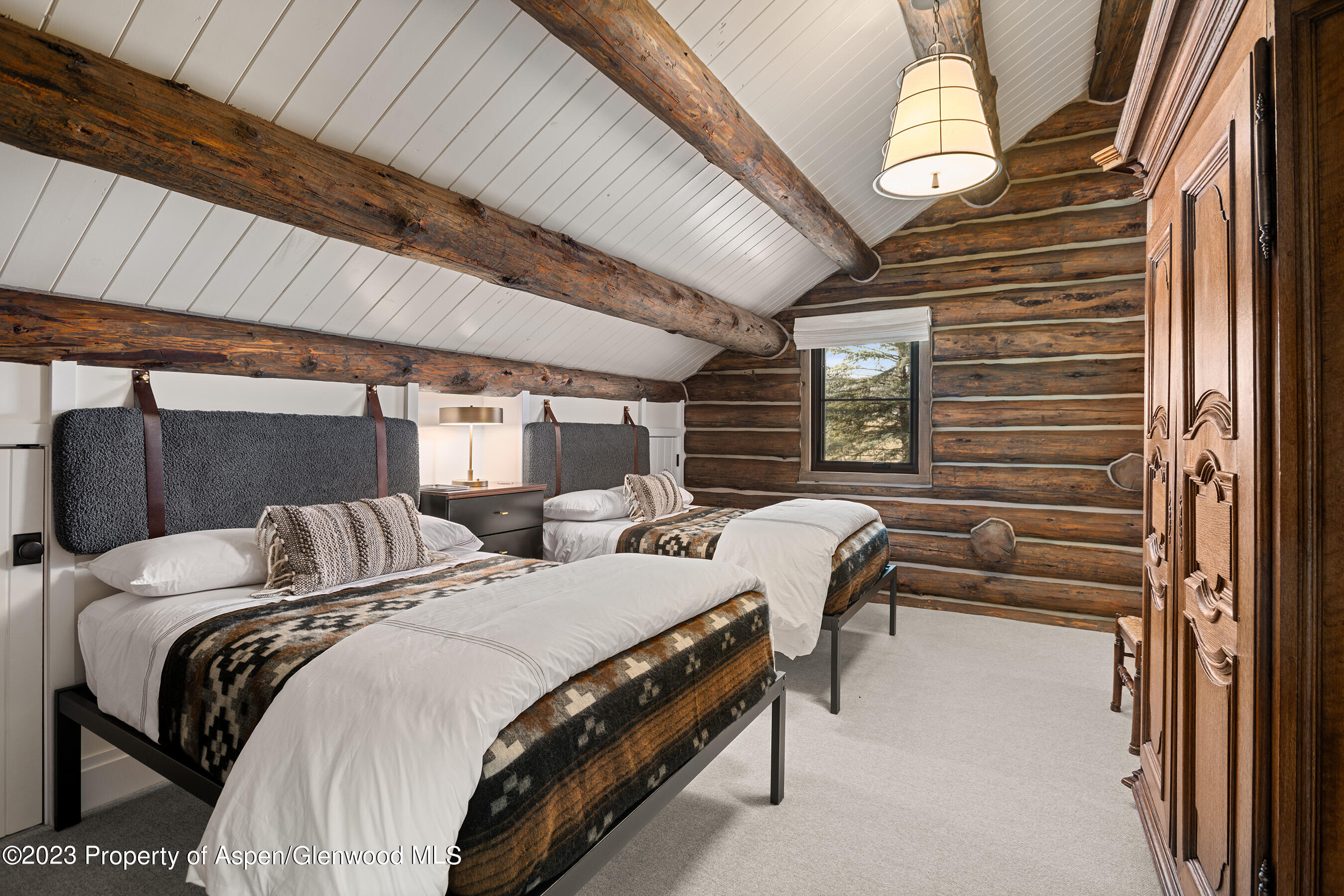 103 Alexander Avenue