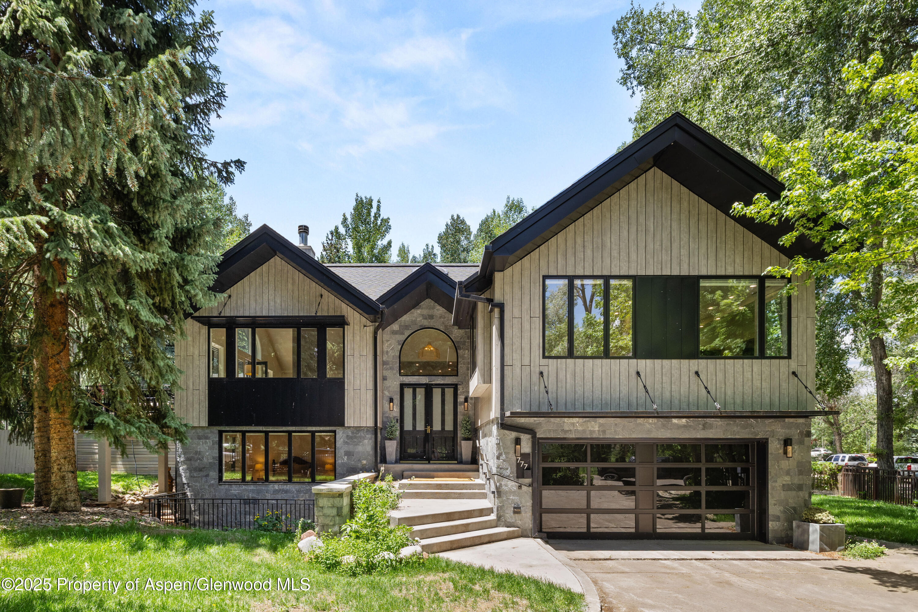 777 Castle Creek Drive