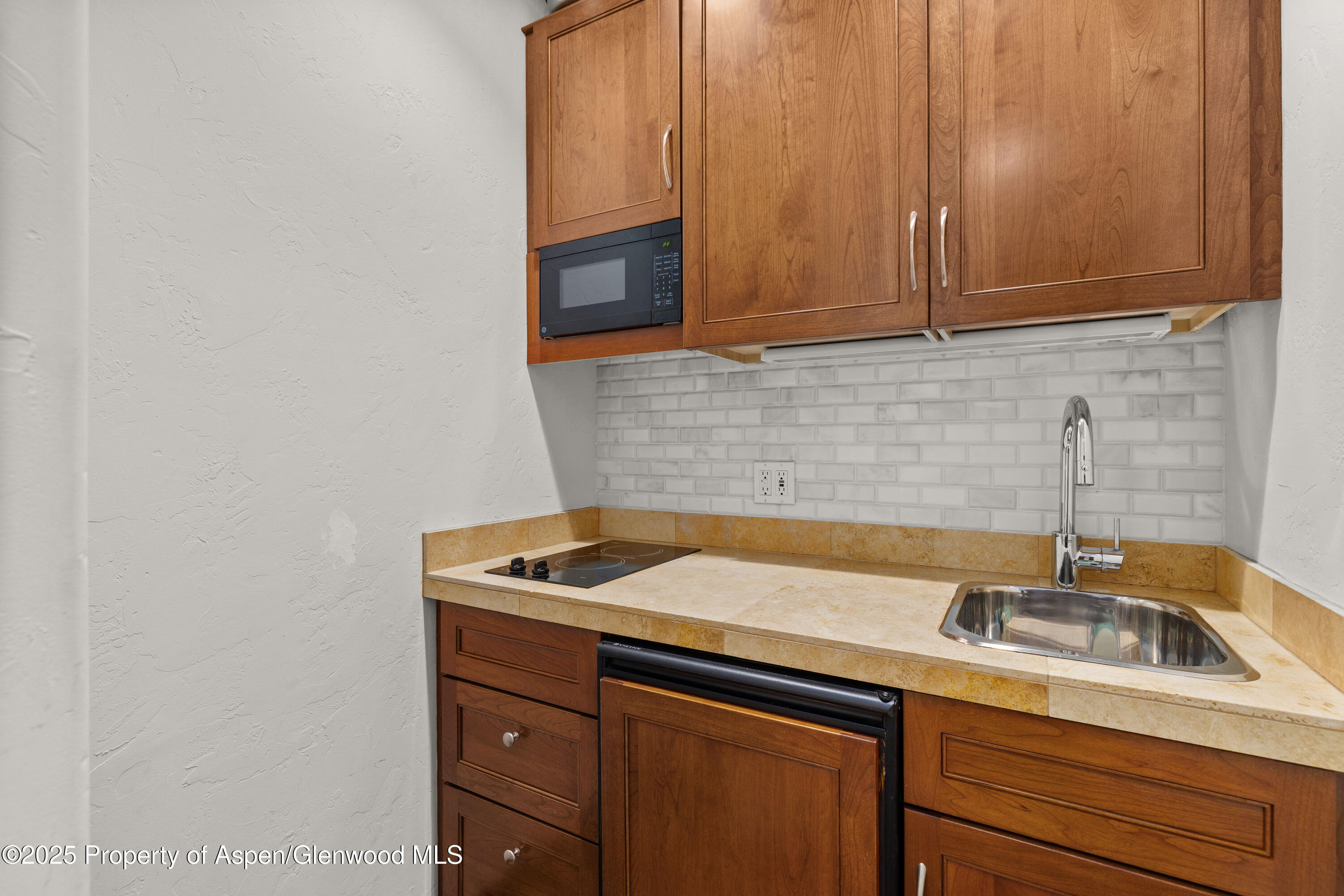 777 Castle Creek Drive