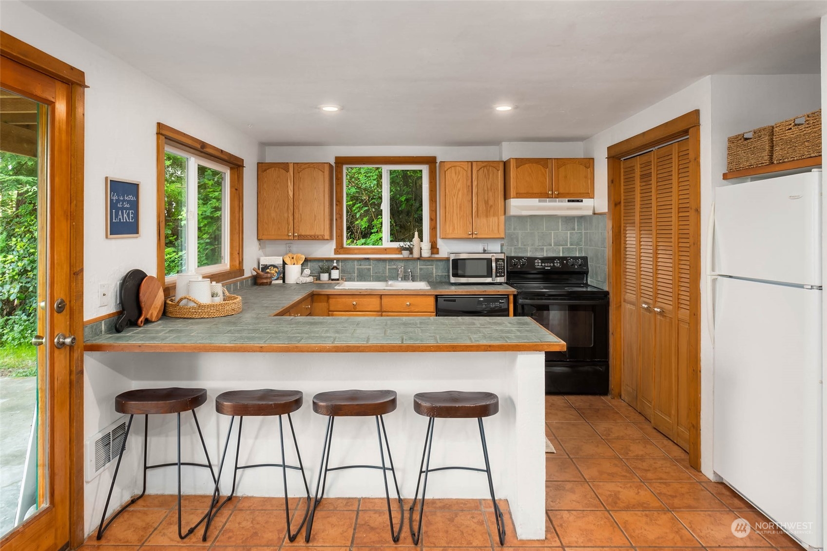 1321 SW Lake Roesiger Road