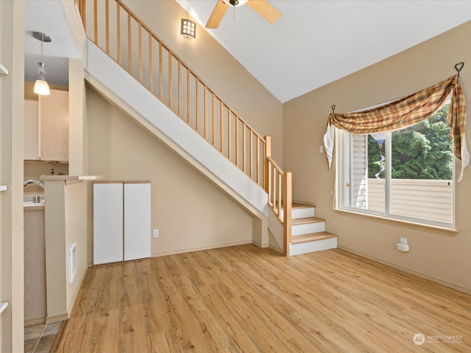 9210 Market Place Unit: J203