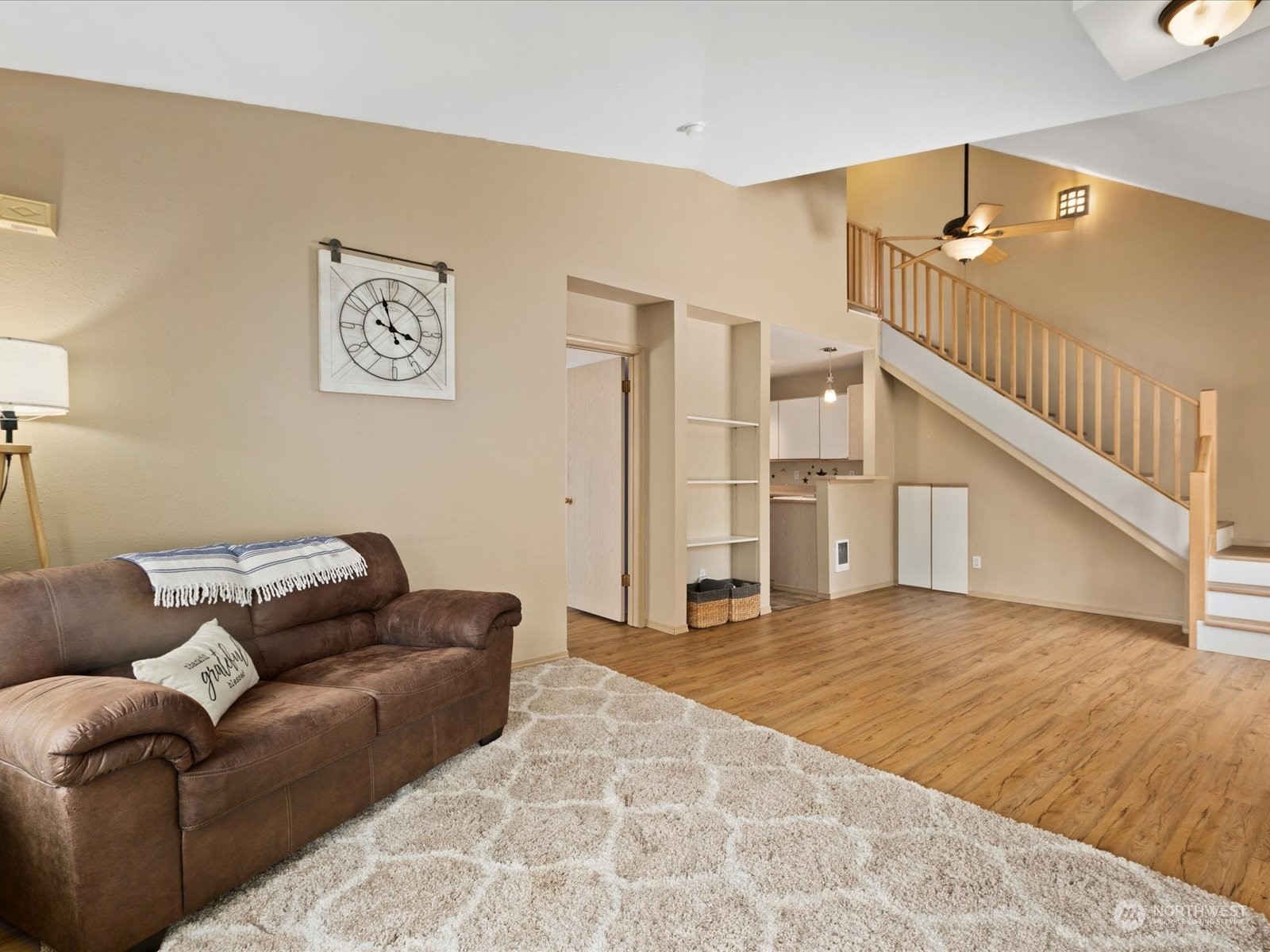 9210 Market Place Unit: J203