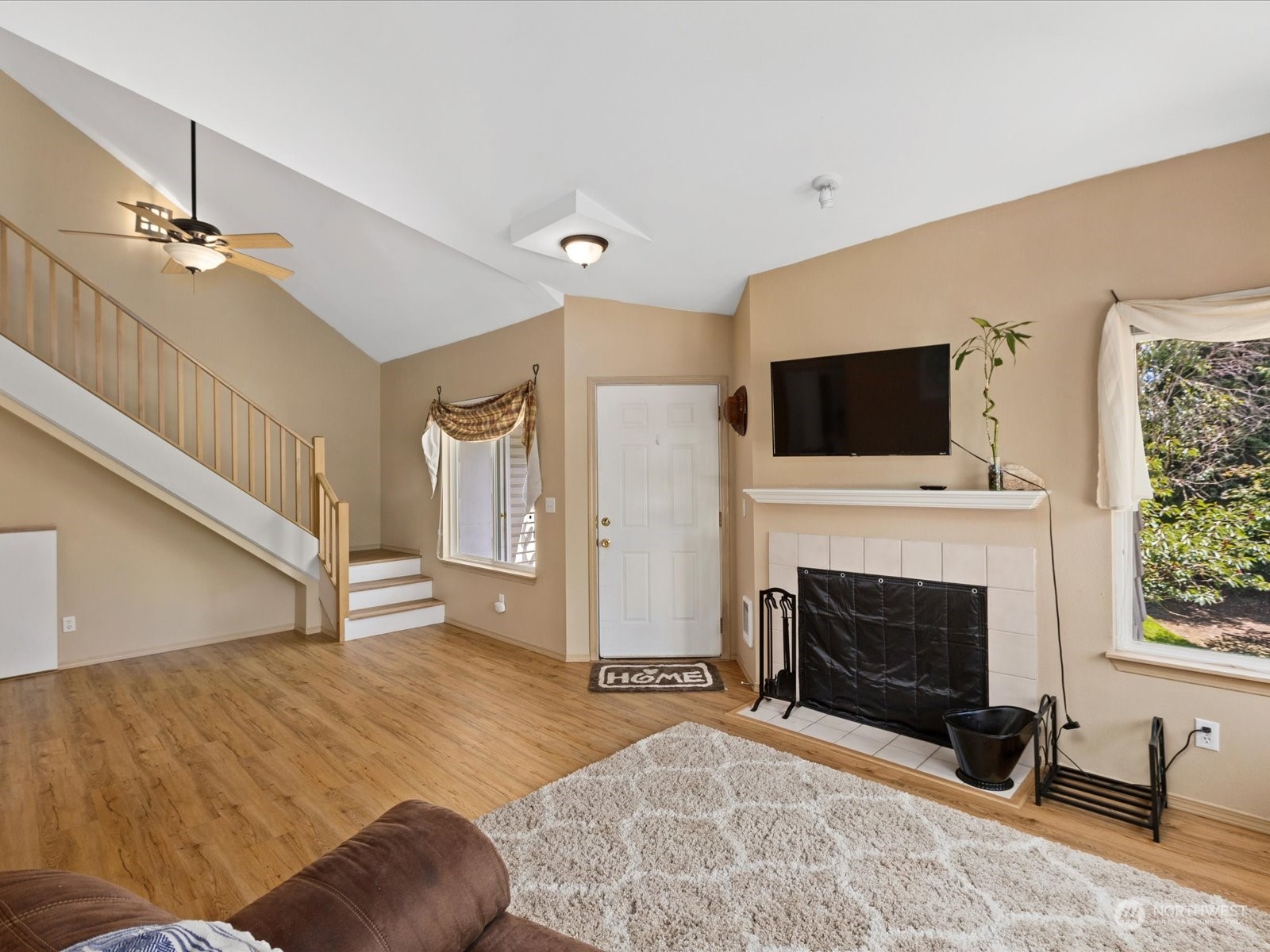 9210 Market Place Unit: J203