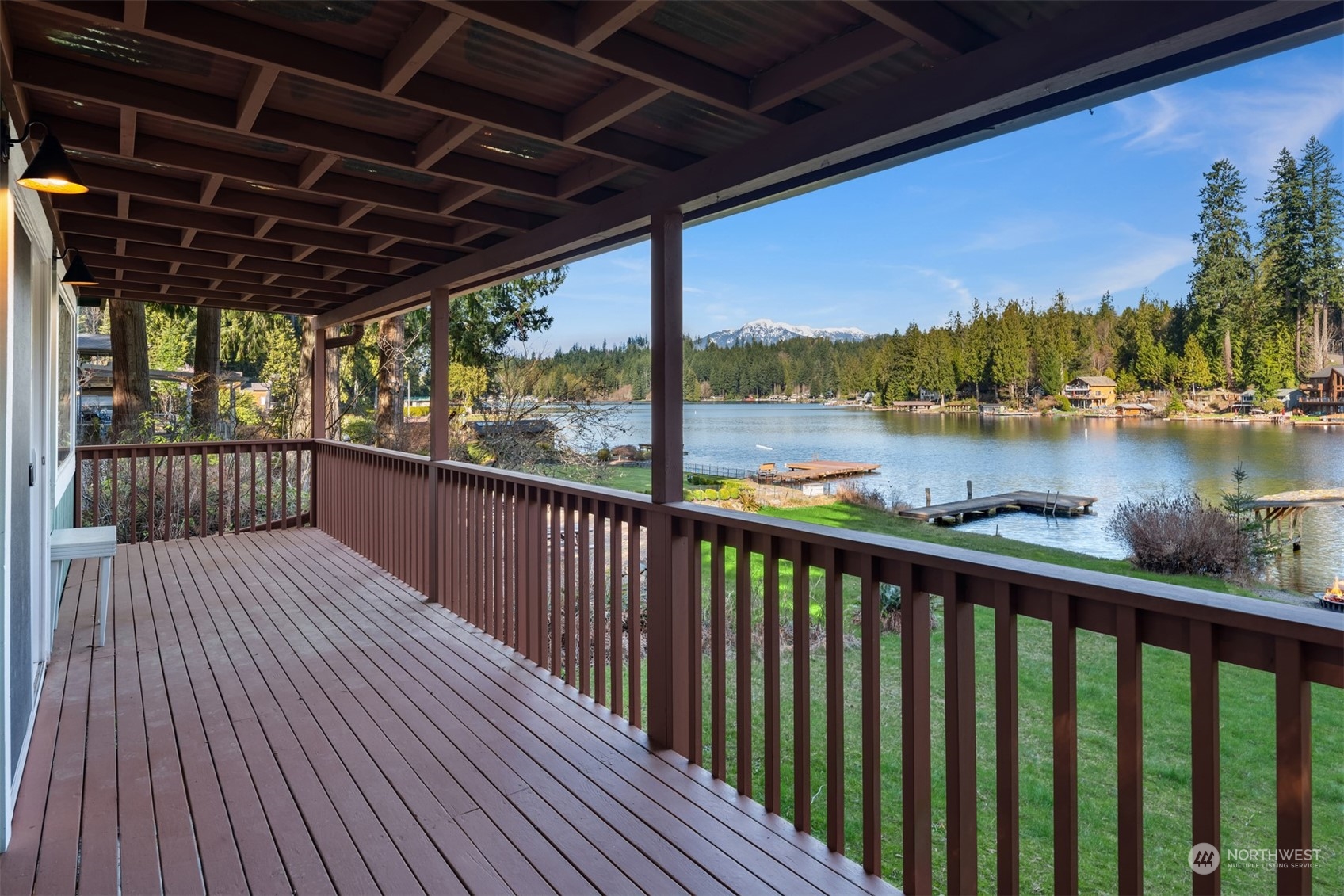 2631 SW LAKE ROESIGER Road