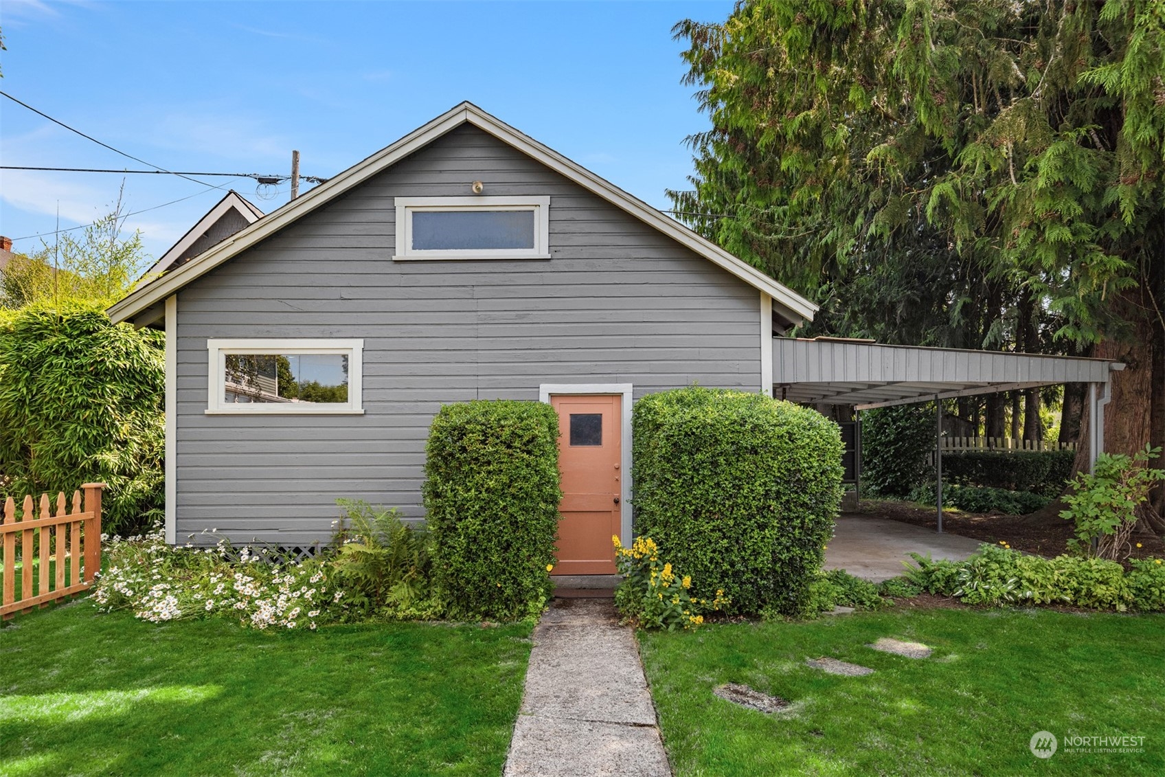 323 AVENUE F