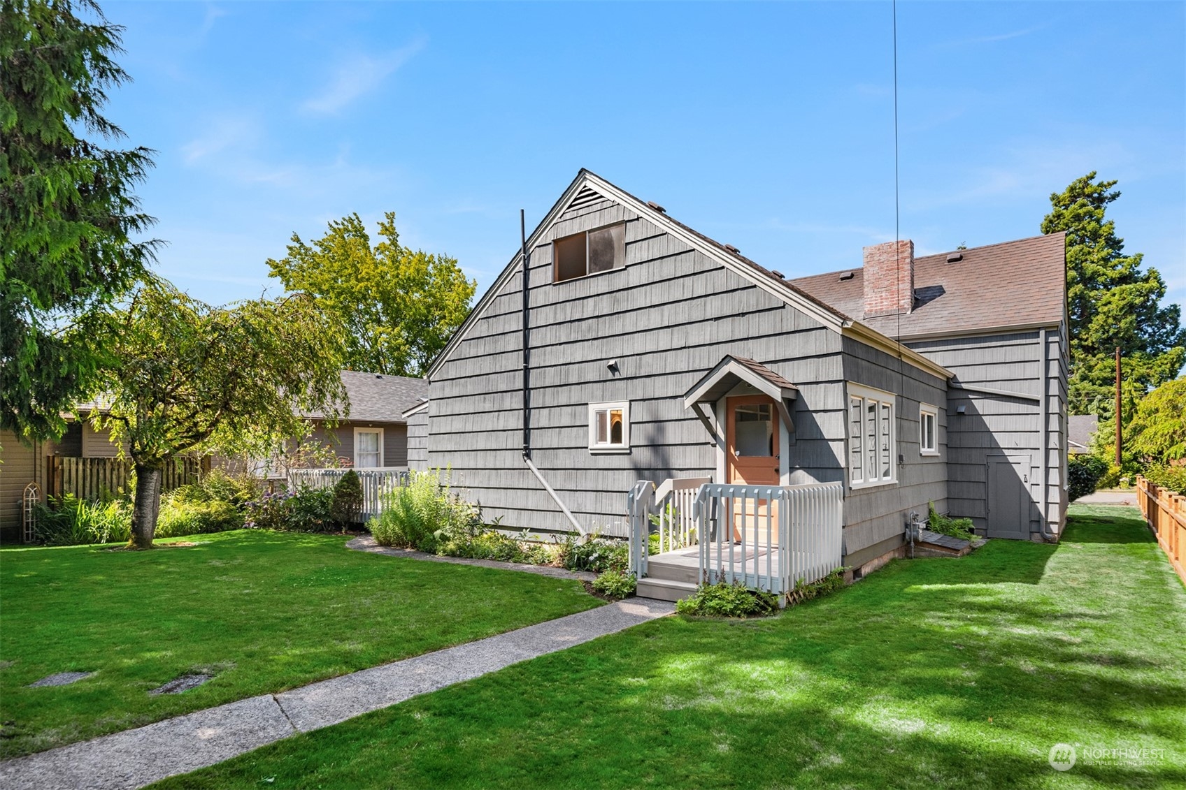 323 AVENUE F