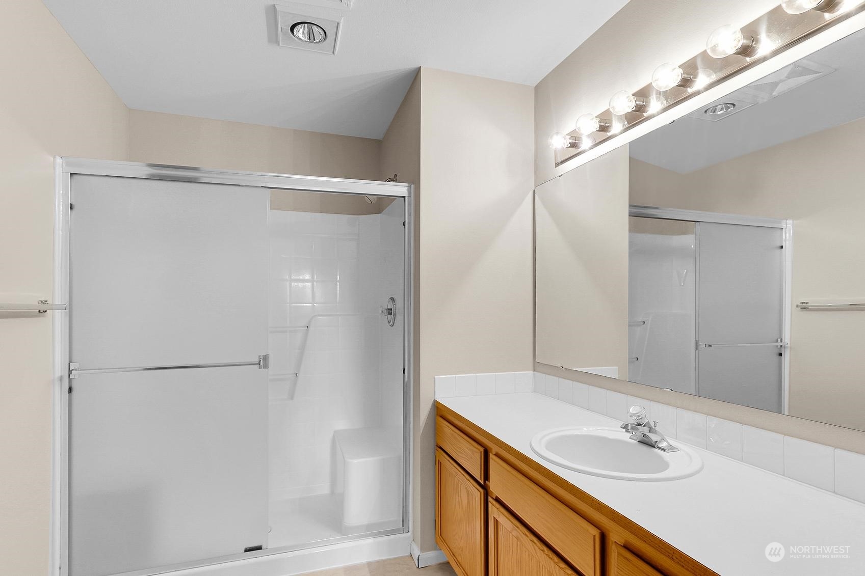 1001 W Casino Road Unit: F204