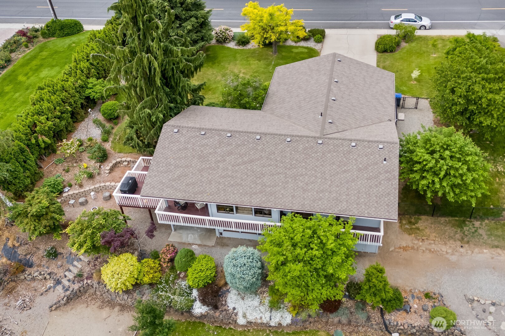 3285 Burch Mountain Road