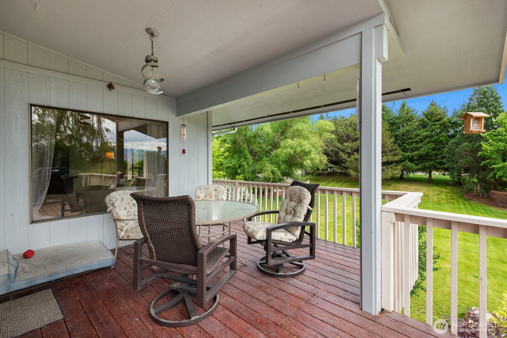 3285 Burch Mountain Road