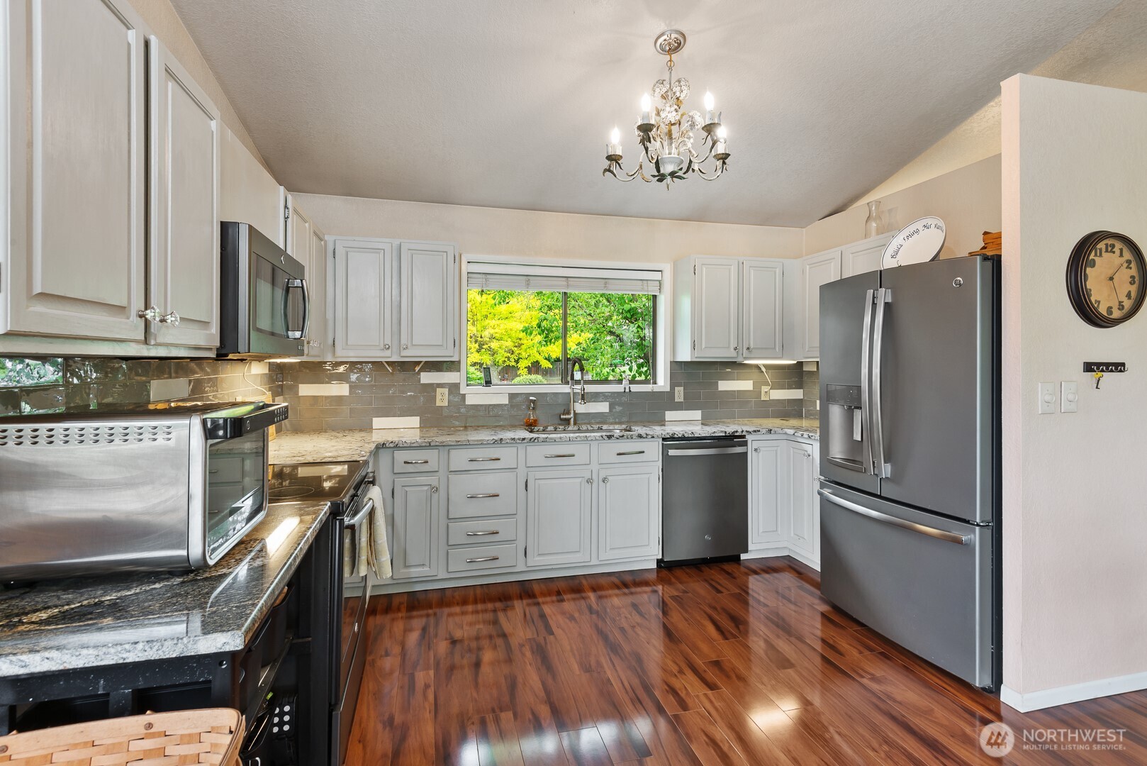 3285 Burch Mountain Road