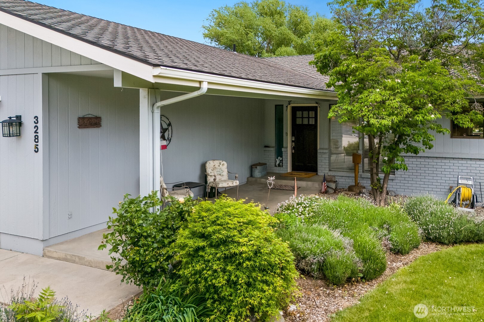 3285 Burch Mountain Road