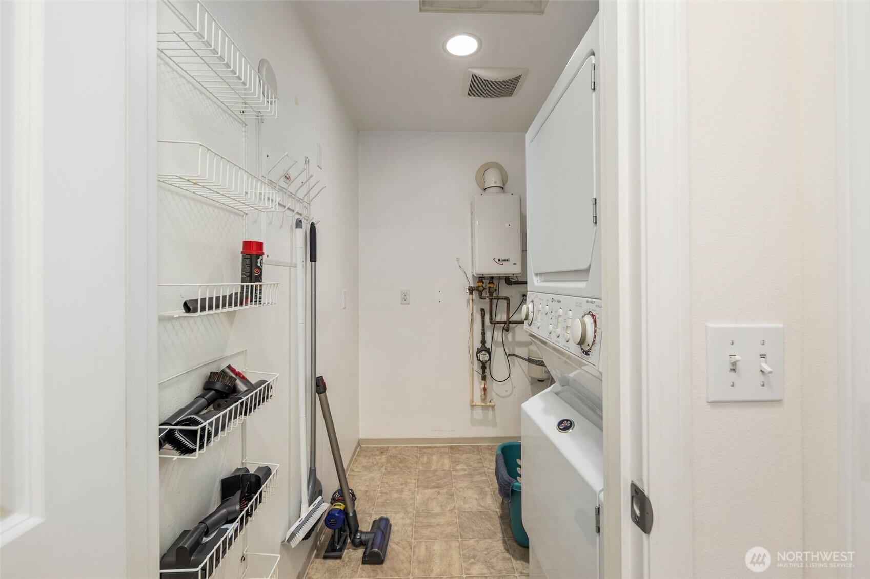 406 Wood Street Unit: 302