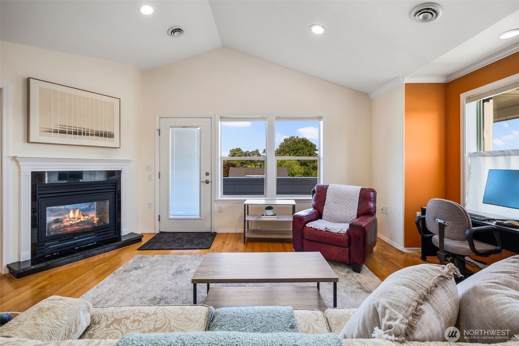 406 Wood Street Unit: 302