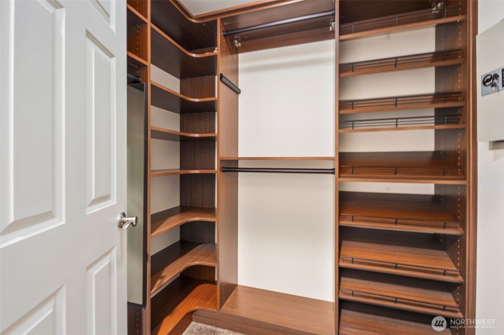 406 Wood Street Unit: 302