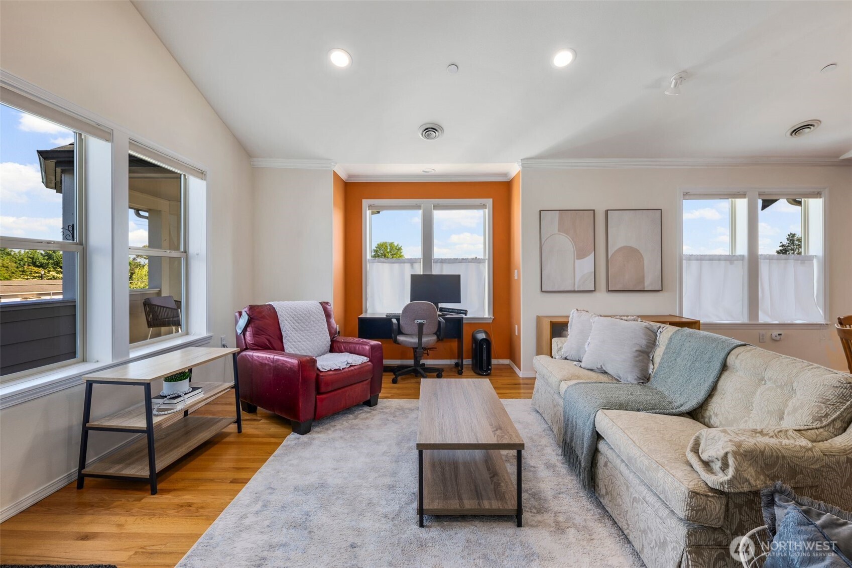 406 Wood Street Unit: 302