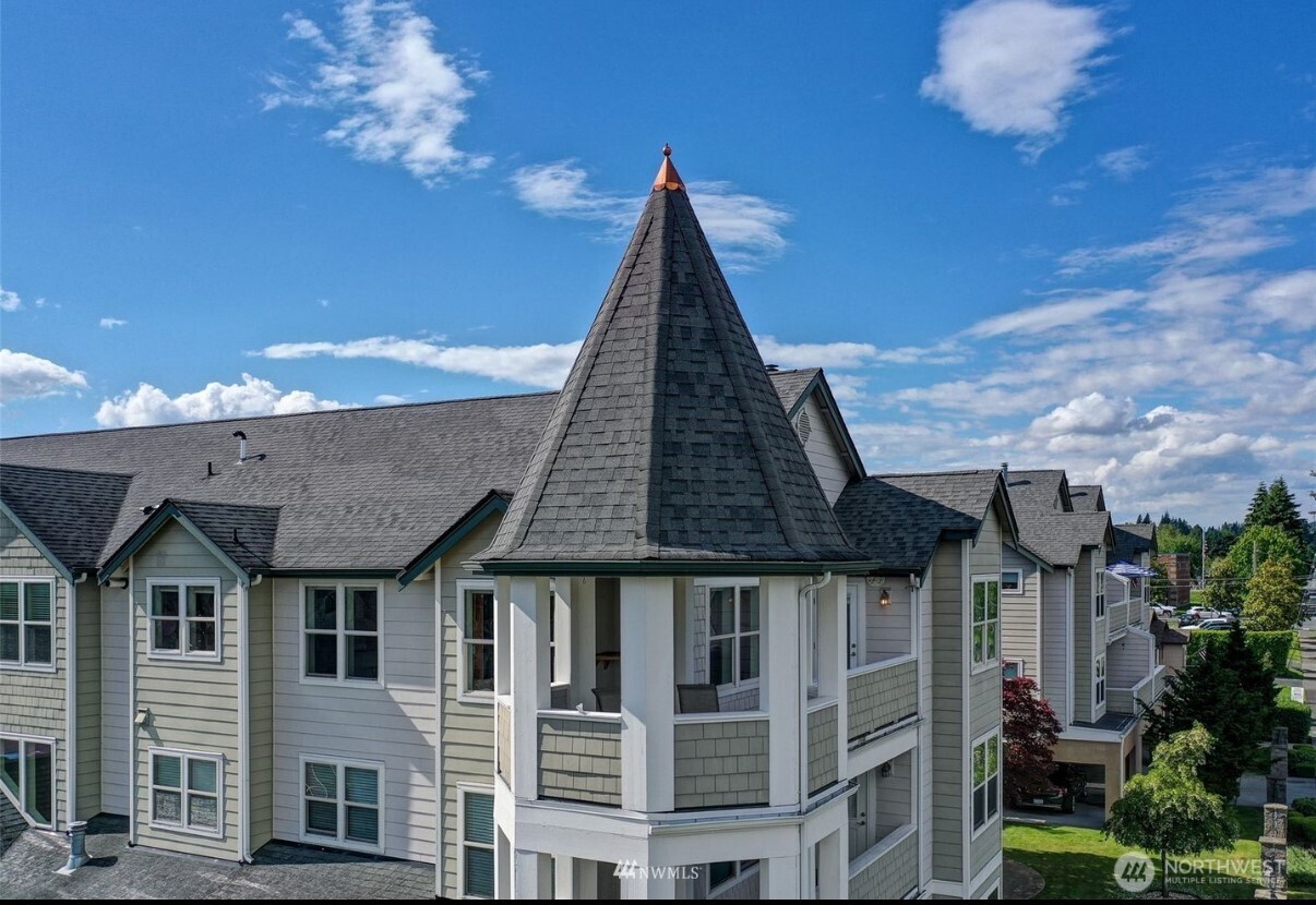 406 Wood Street Unit: 302