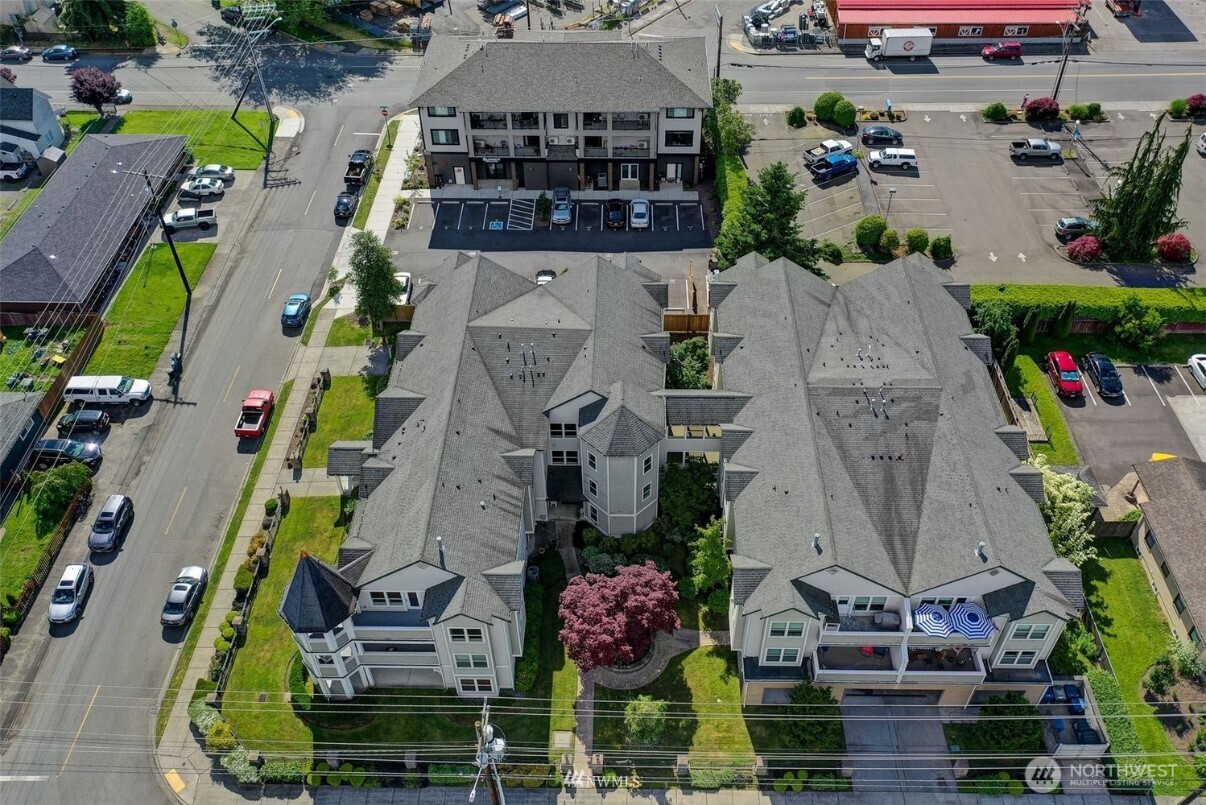 406 Wood Street Unit: 302