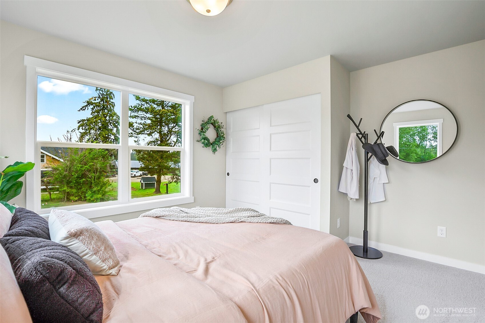 17711 11TH Avenue NE