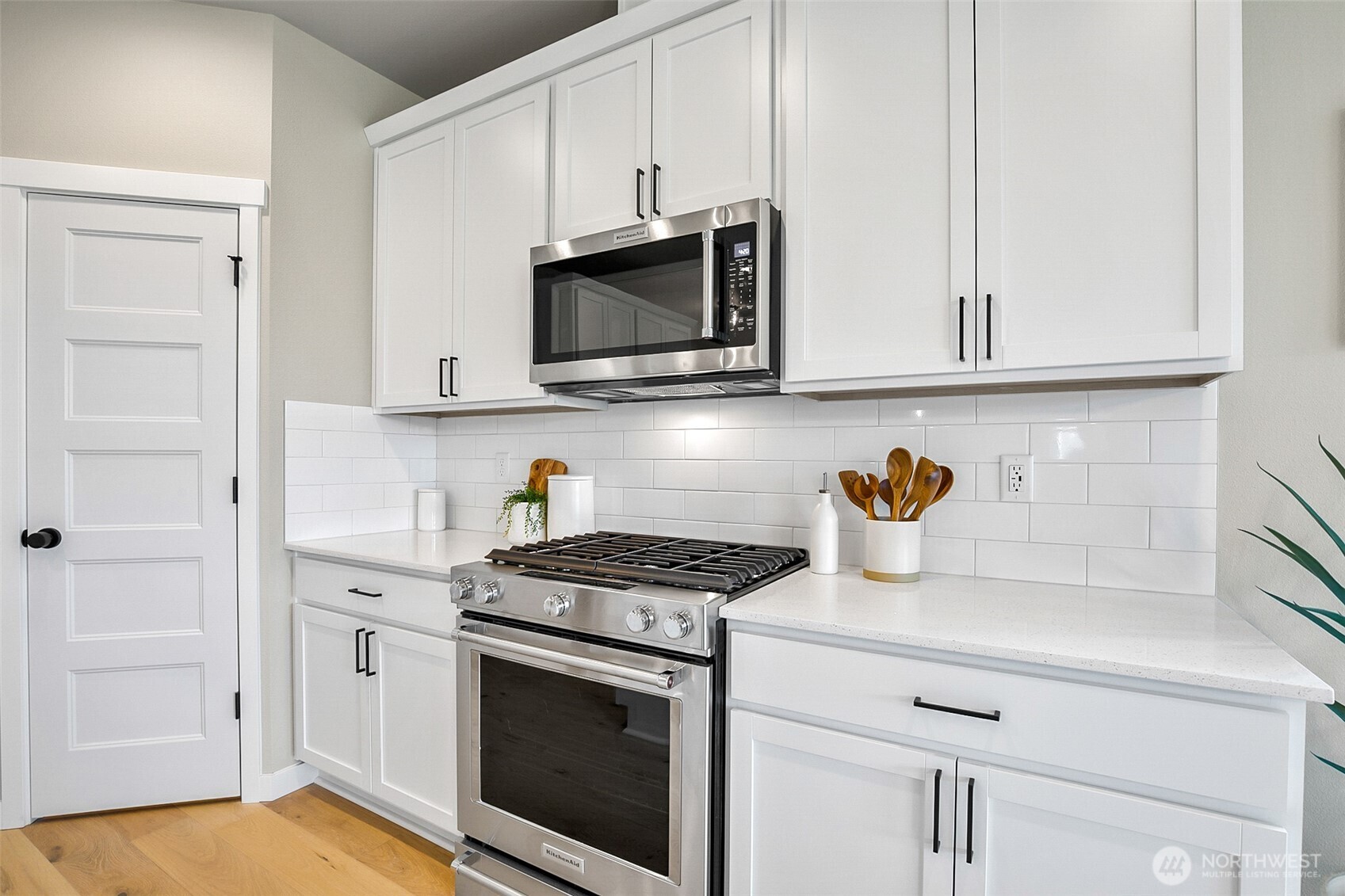 17711 11TH Avenue NE