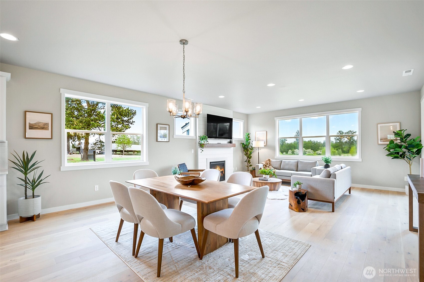 17711 11TH Avenue NE