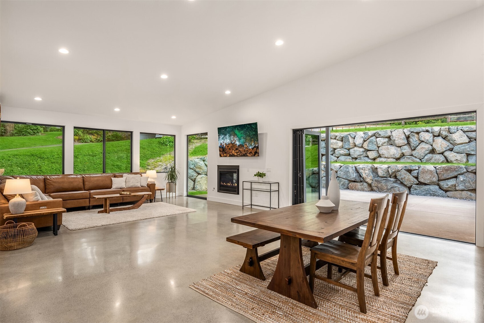 21708 57th Avenue SE