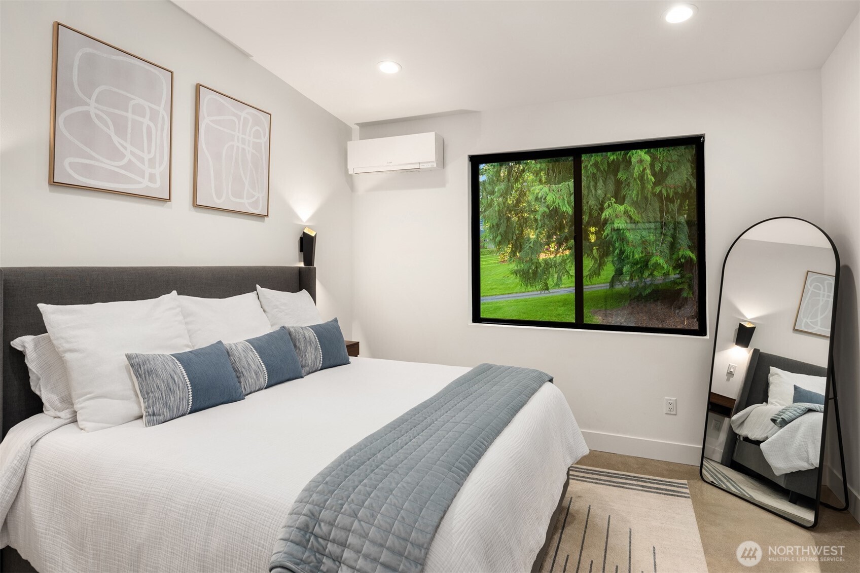 21708 57th Avenue SE