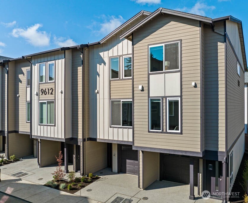 14707 87th Avenue SE Unit: Z3