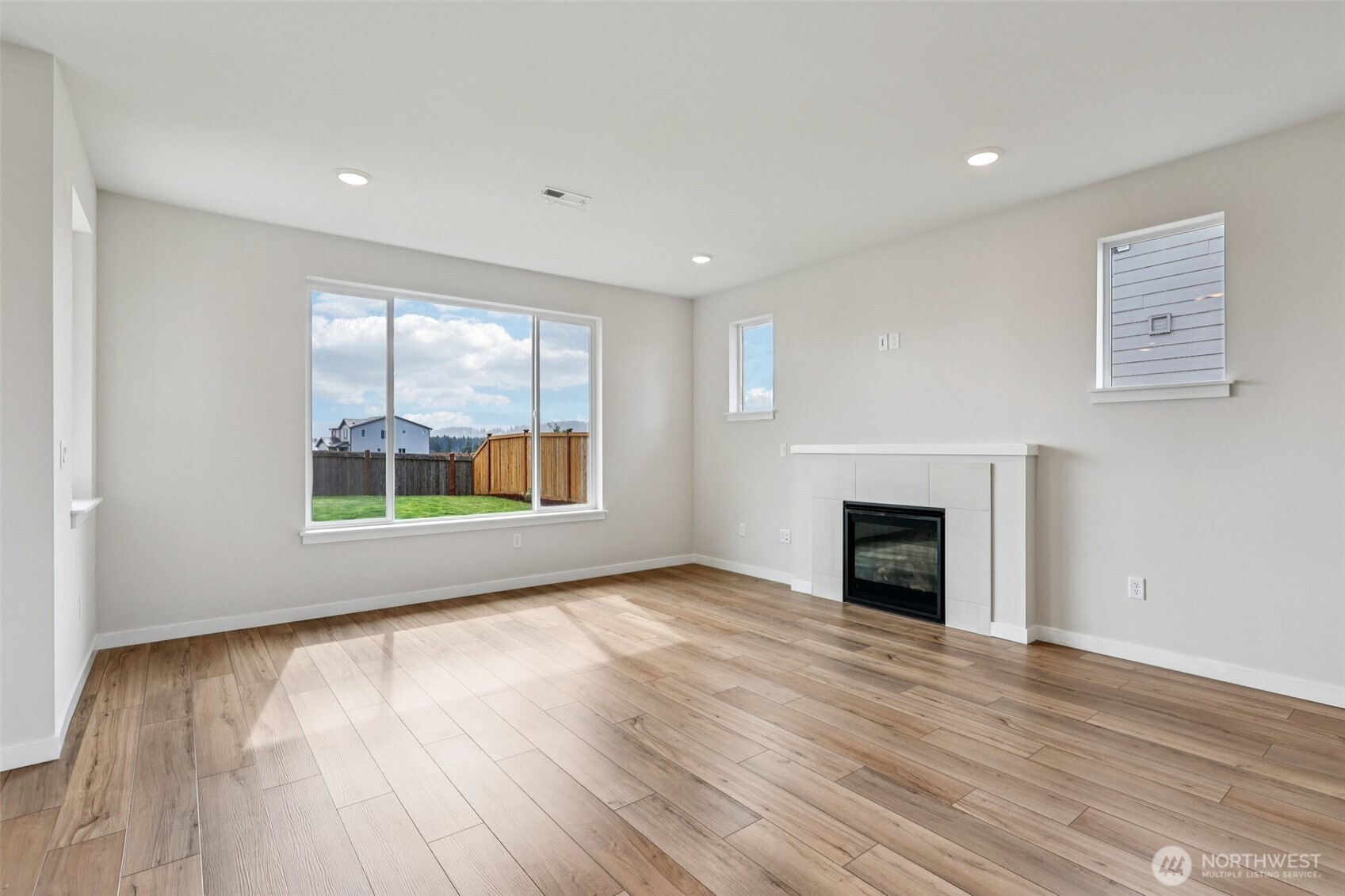 18351 134th Avenue E