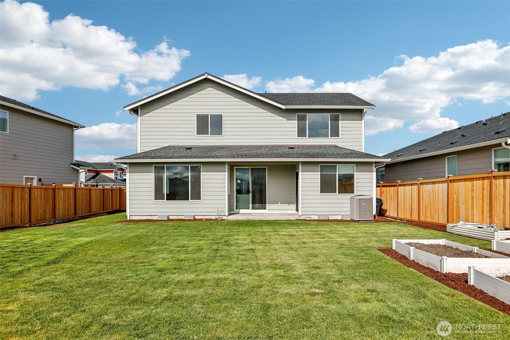 18351 134th Avenue E