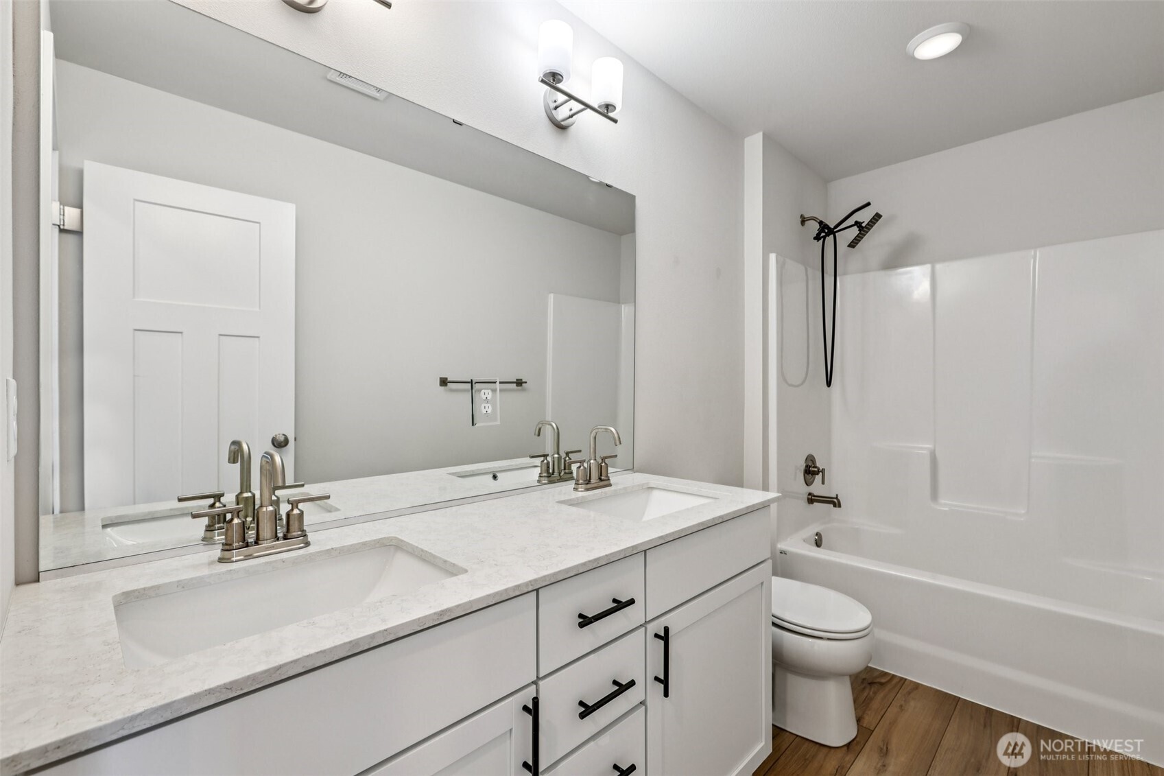 18351 134th Avenue E