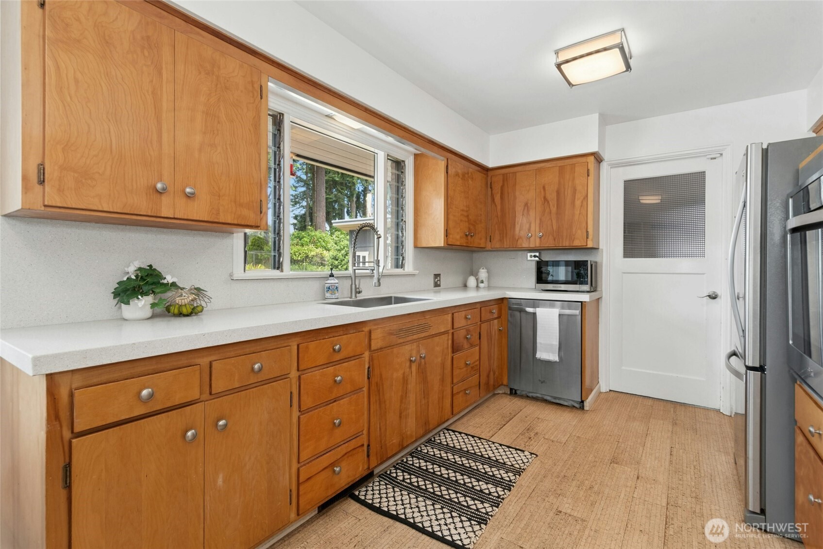 4612 View Drive
