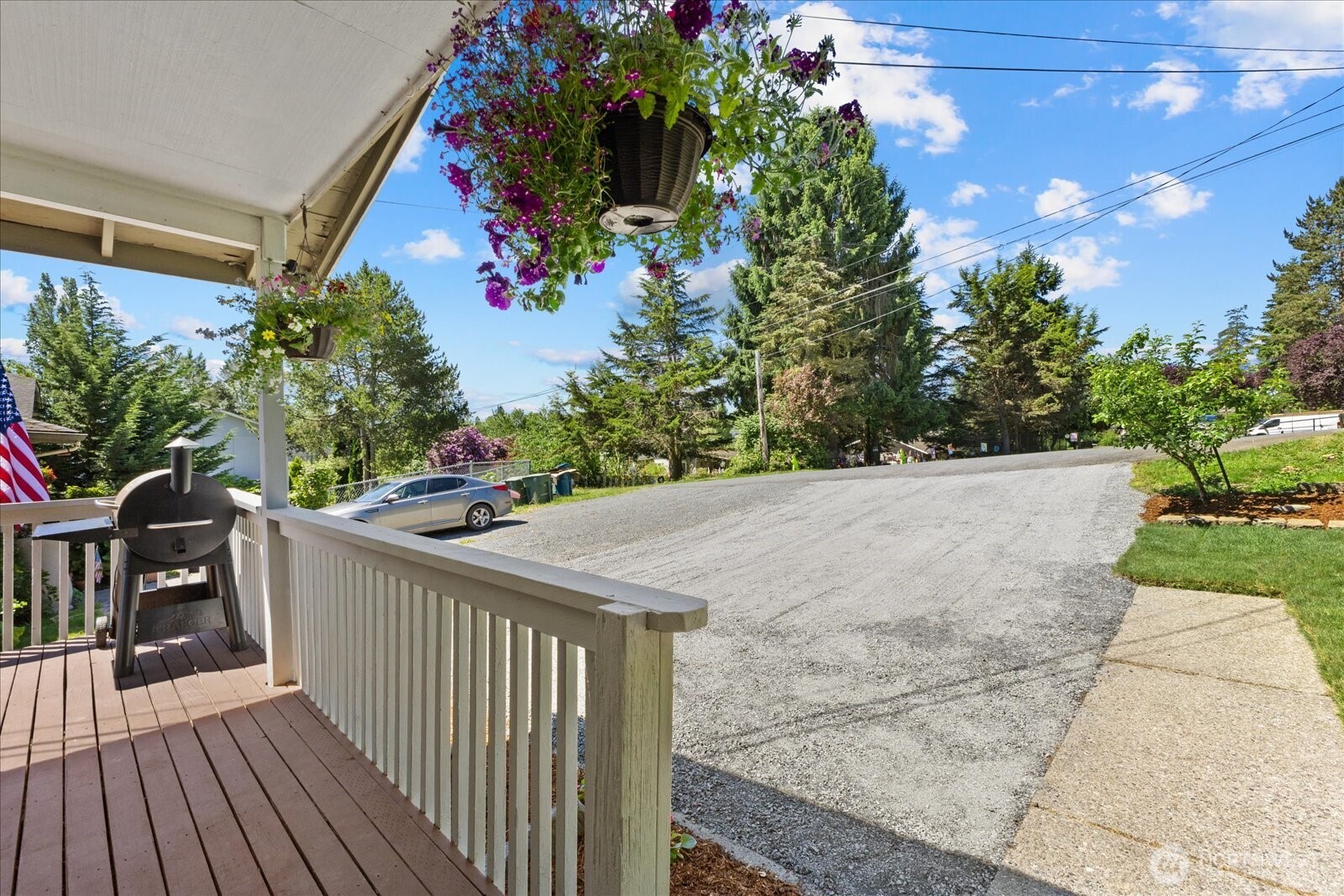 801 Root Avenue
