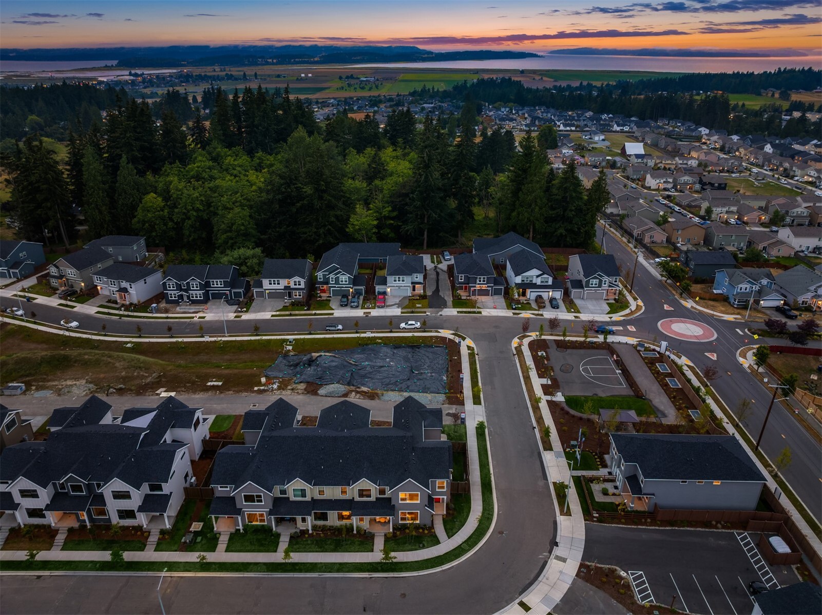 28304 74th Drive NW Unit: 98