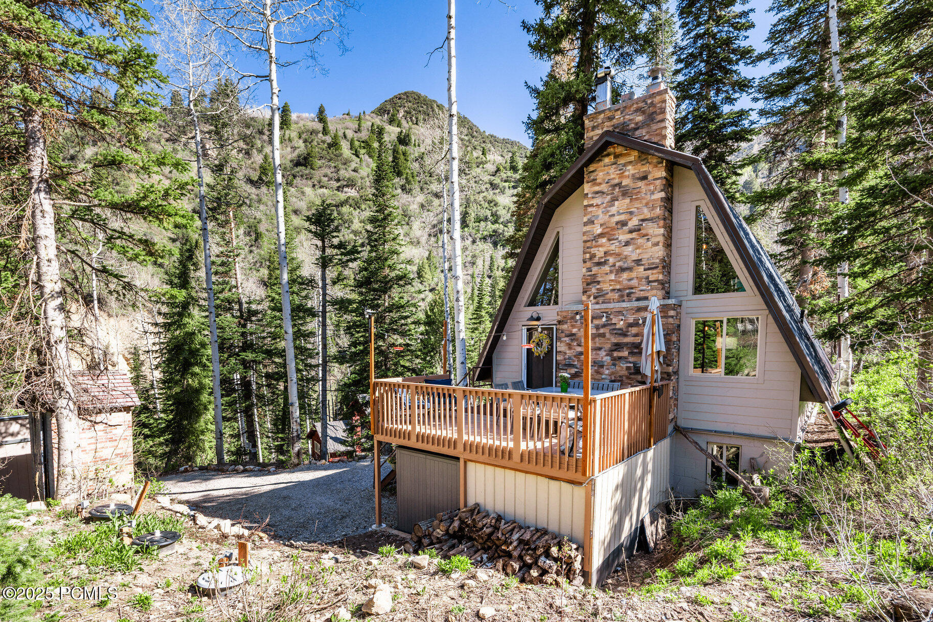 9320 E Bobcat Haven Lane