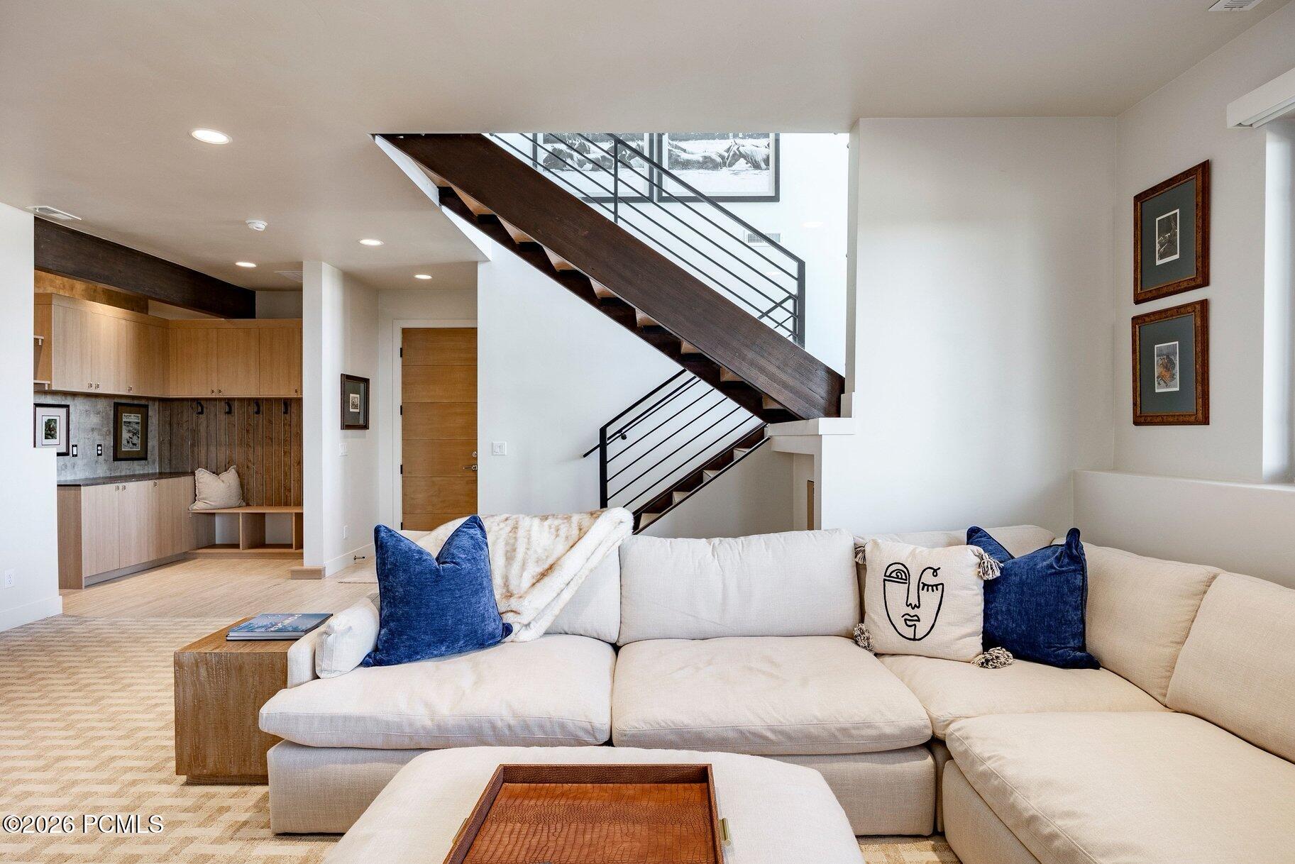 11418 N White Tail Court