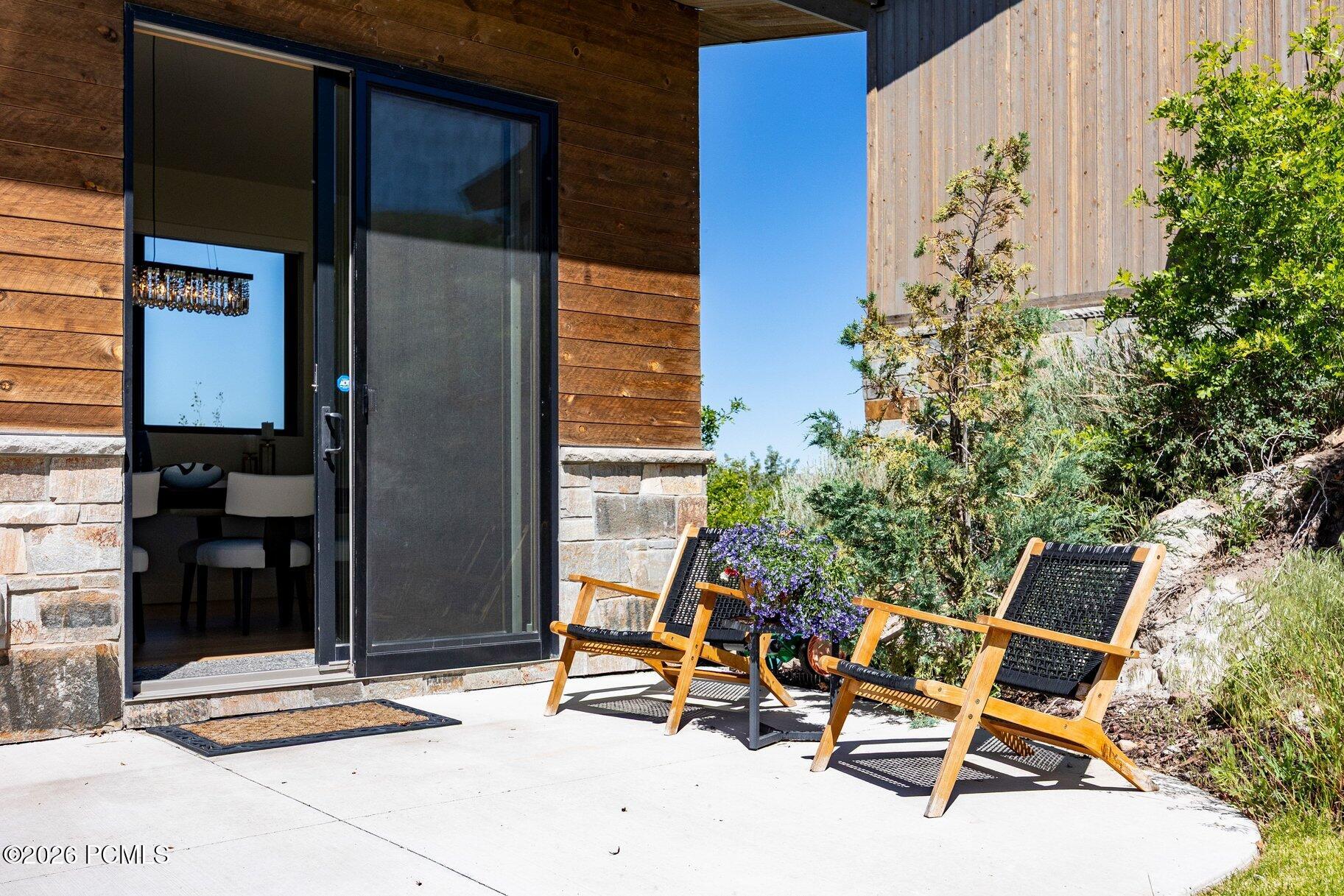 11418 N White Tail Court