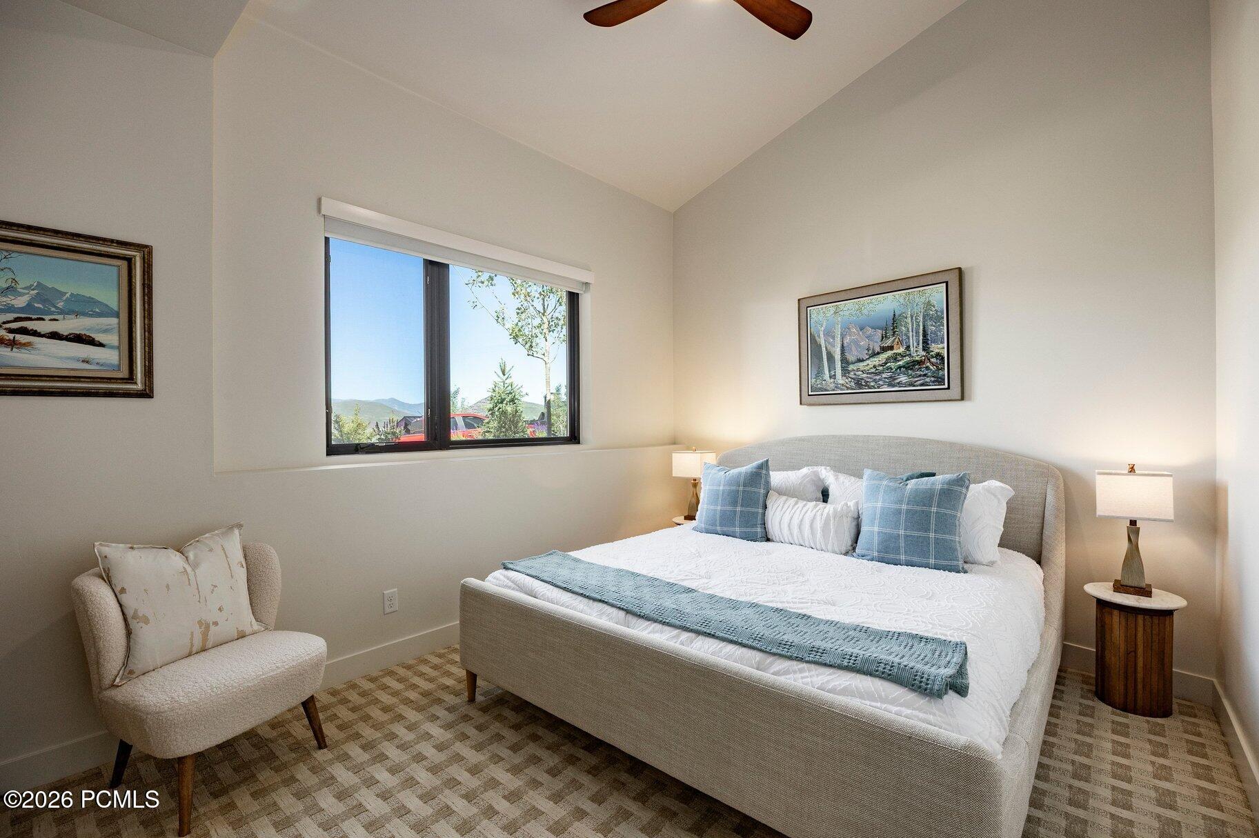 11418 N White Tail Court
