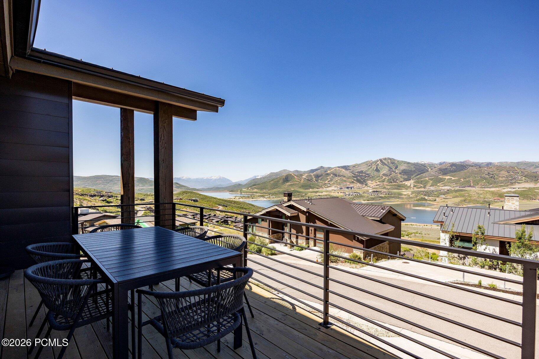 11418 N White Tail Court