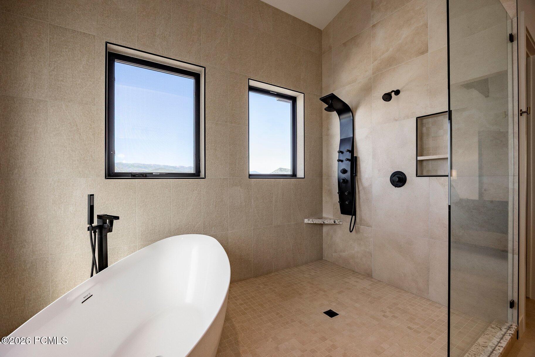 11418 N White Tail Court